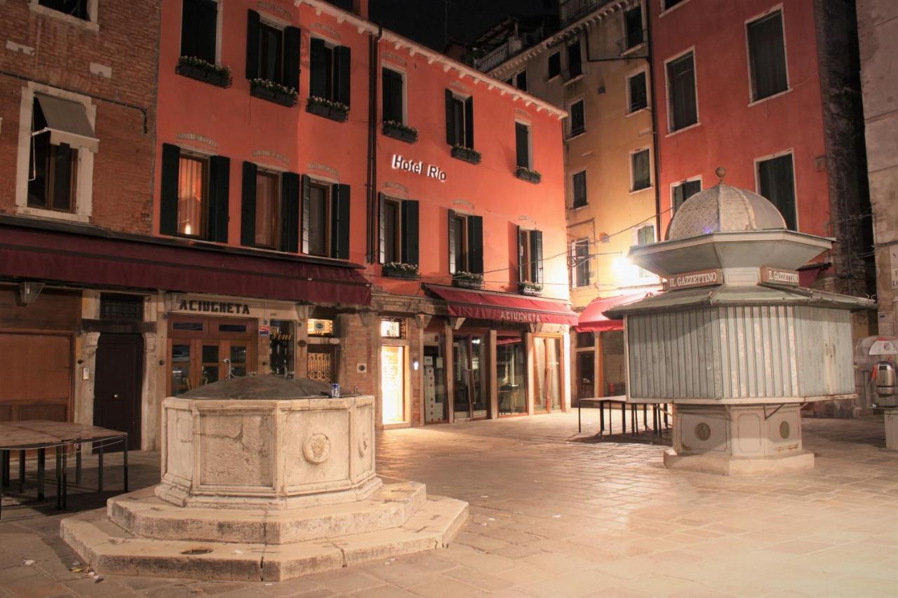 Hotel Rio Venecia Exterior foto
